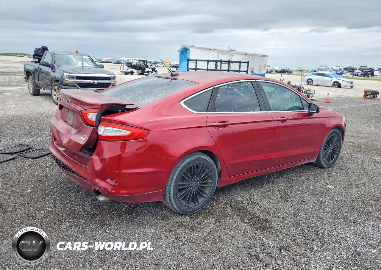 2014 Ford Fusion Se VIN:3FA6P0HD8ER211117 - 3