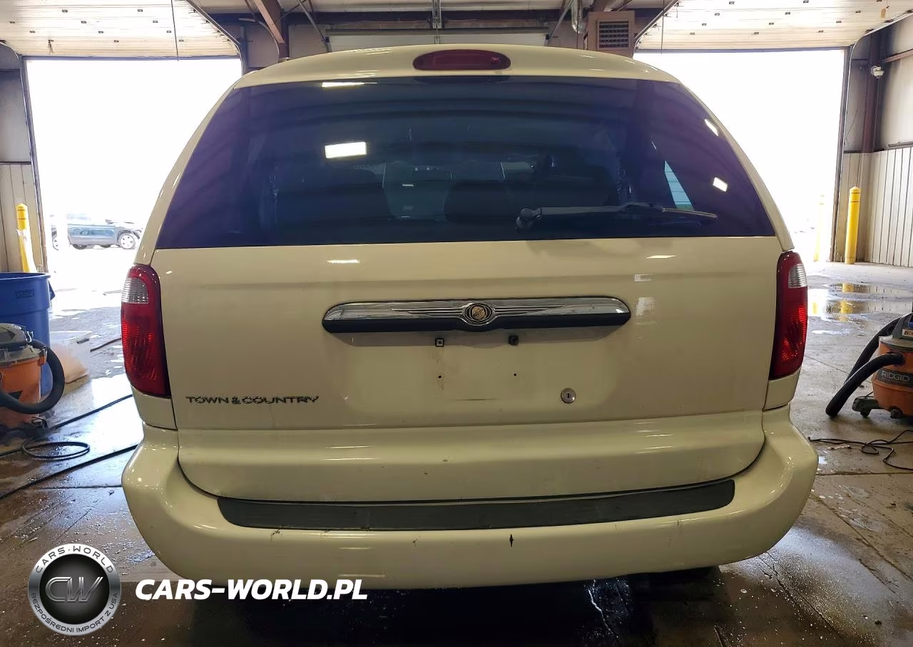 2006 Chrysler Town & Country VIN:1A4GP45R36B726077 - 6