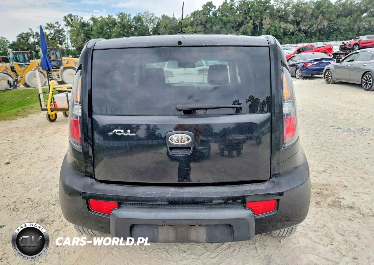 2010 Kia Soul + VIN:KNDJT2A22A7138719 - 6