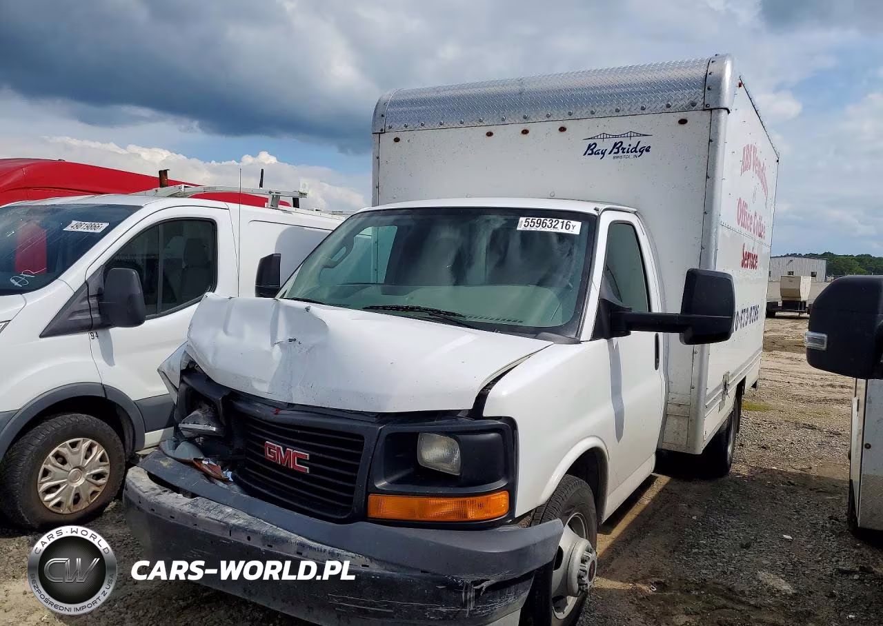 2017 GMC Savana Box Truck