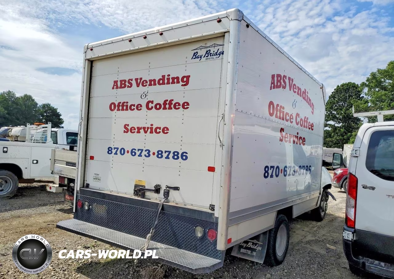 2017 GMC Savana Box Truck VIN:1GD37RCG3H1126358 - 3