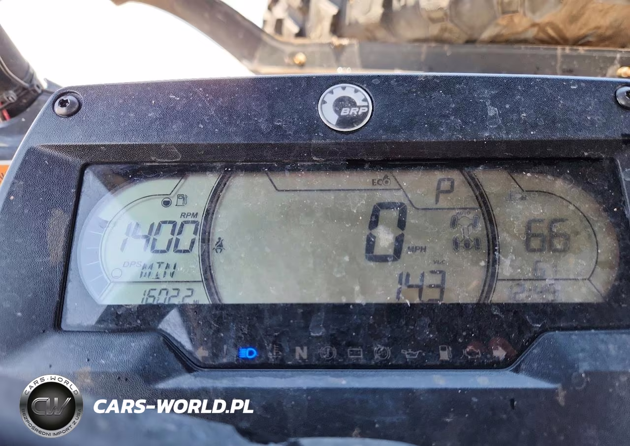 2025 Can-Am Maverick X3 Max X Rs Turbo Rr VIN:3JBVNAV45SE000579 - 8