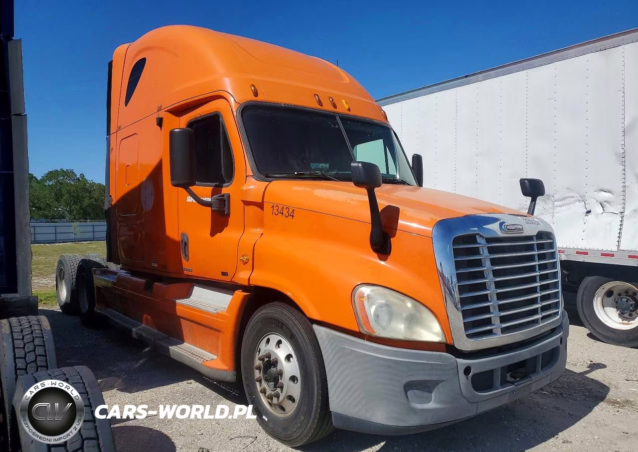 2012 Freightliner Cascadia 125
