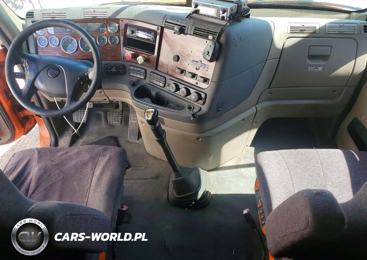 2012 Freightliner Cascadia 125 VIN:1FUJGLDR8CLBR2048 - 9