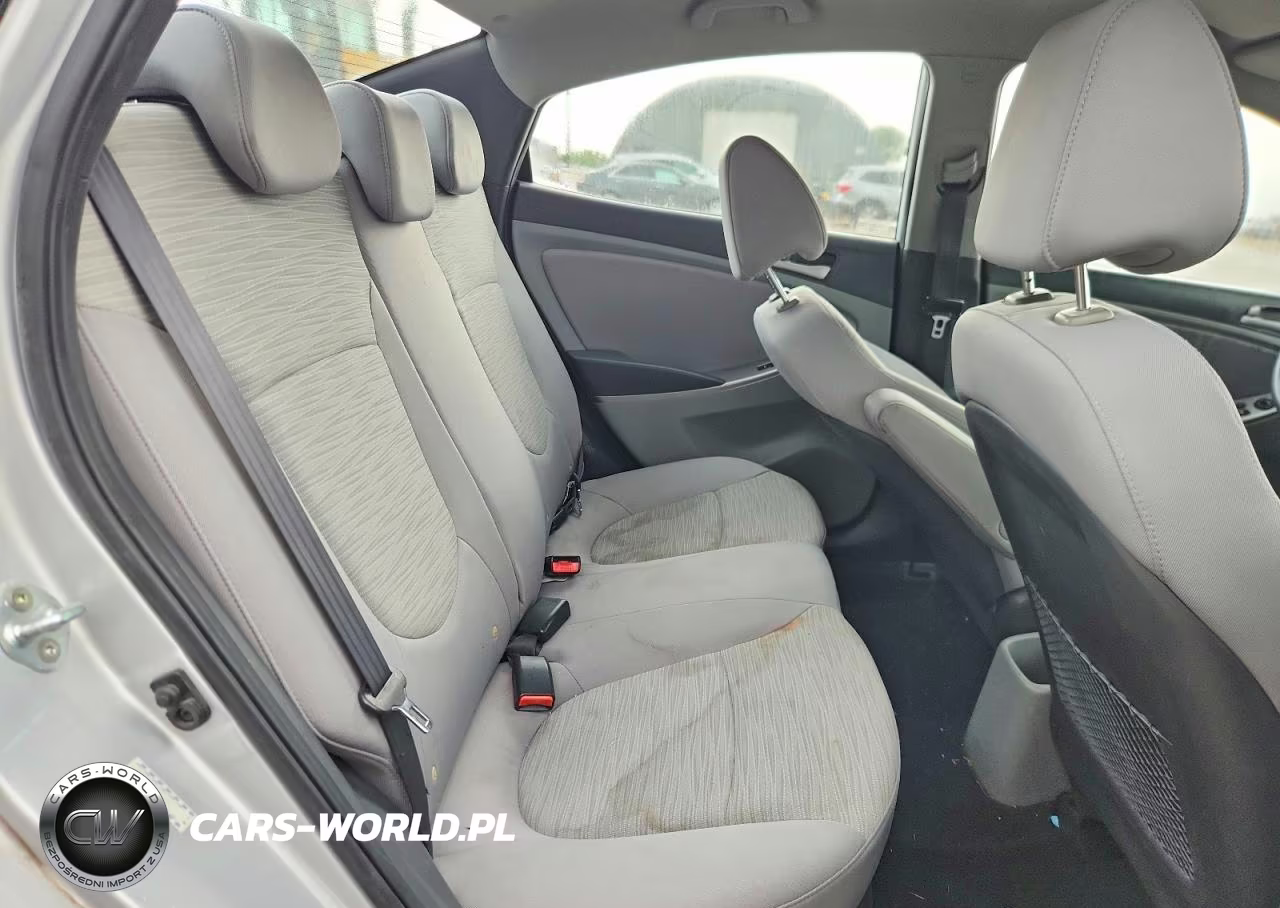 2016 Hyundai Accent Se VIN:KMHCT4AE5GU089309 - 10