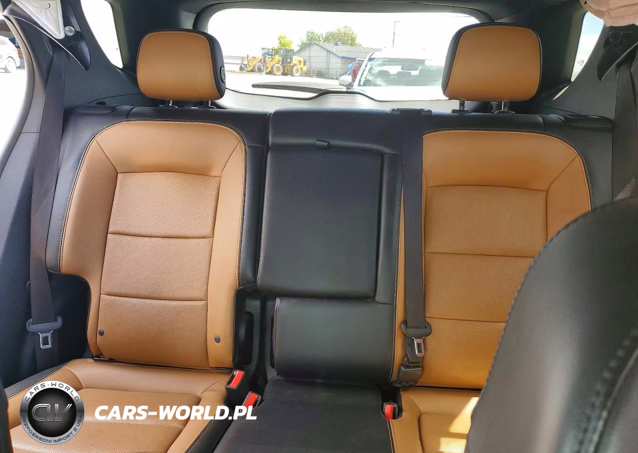 2018 Chevrolet Equinox VIN:2GNAXVEV1J6124876 - 10