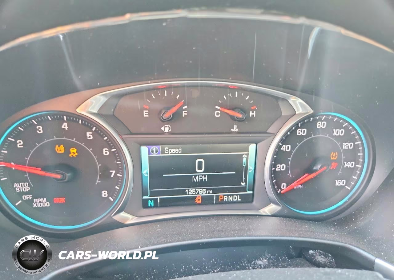 2018 Chevrolet Equinox VIN:2GNAXVEV1J6124876 - 9