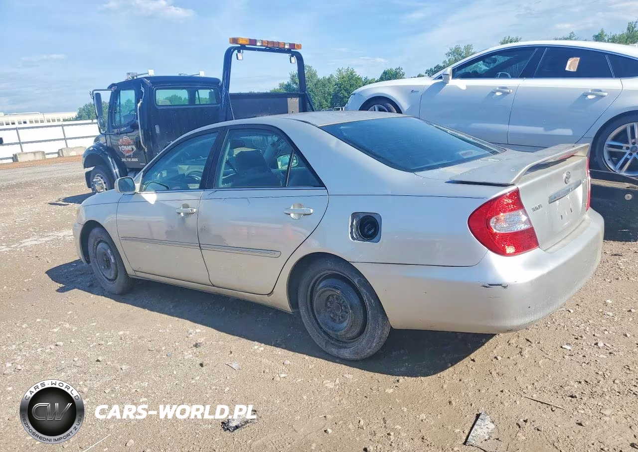 2002 Toyota Camry Xle V6 VIN:4T1BF30K22U513896 - 2
