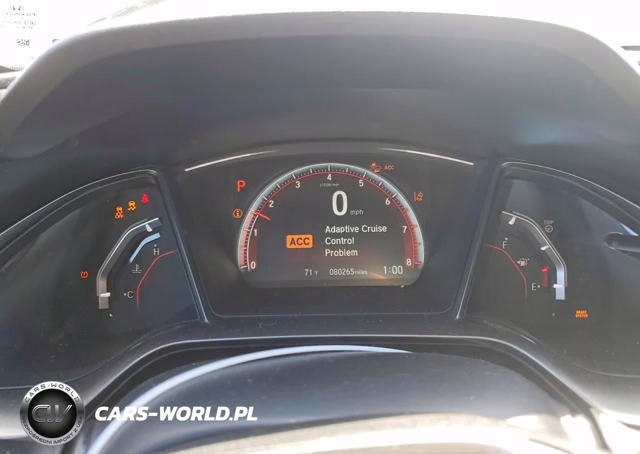 2018 Honda Civic Sport Touring VIN:SHHFK7H93JU403696 - 9
