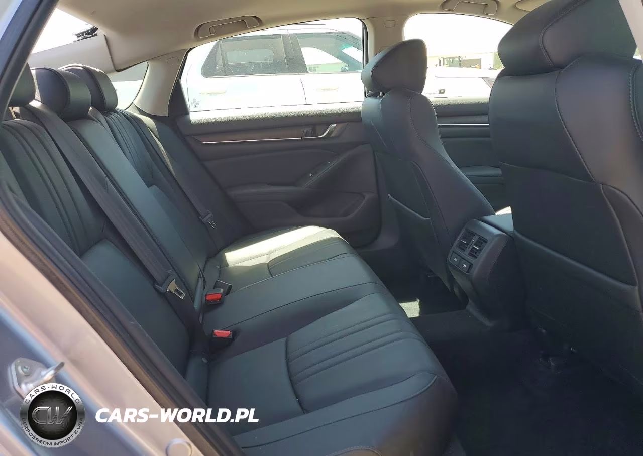 2021 Honda Accord Touring VIN:1HGCV2F94MA033424 - 10