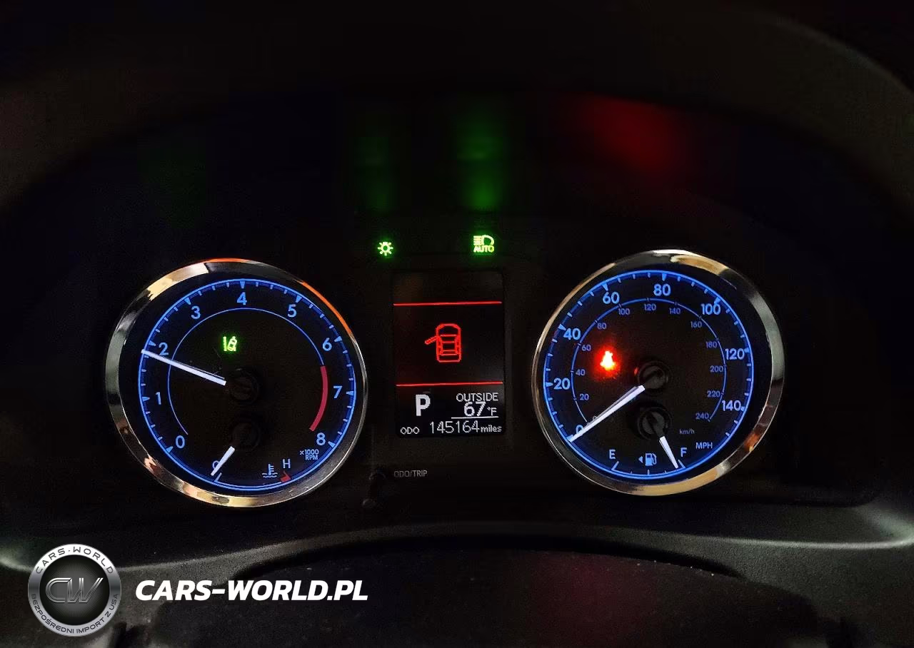 2017 Toyota Corolla Le VIN:2T1BURHE8HC898902 - 9