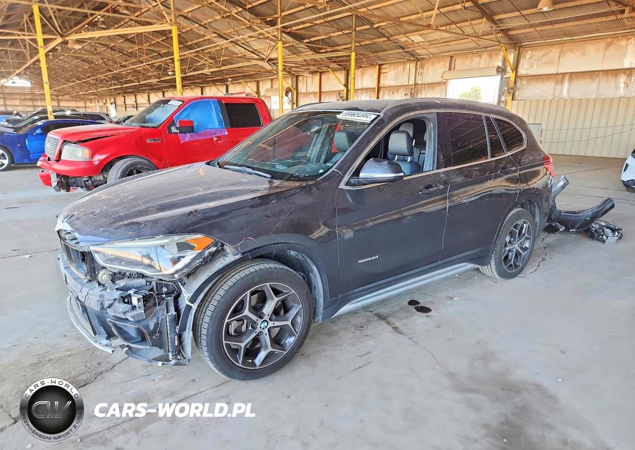 2017 BMW X1 xDrive28I – zdjęcie 1 z 14