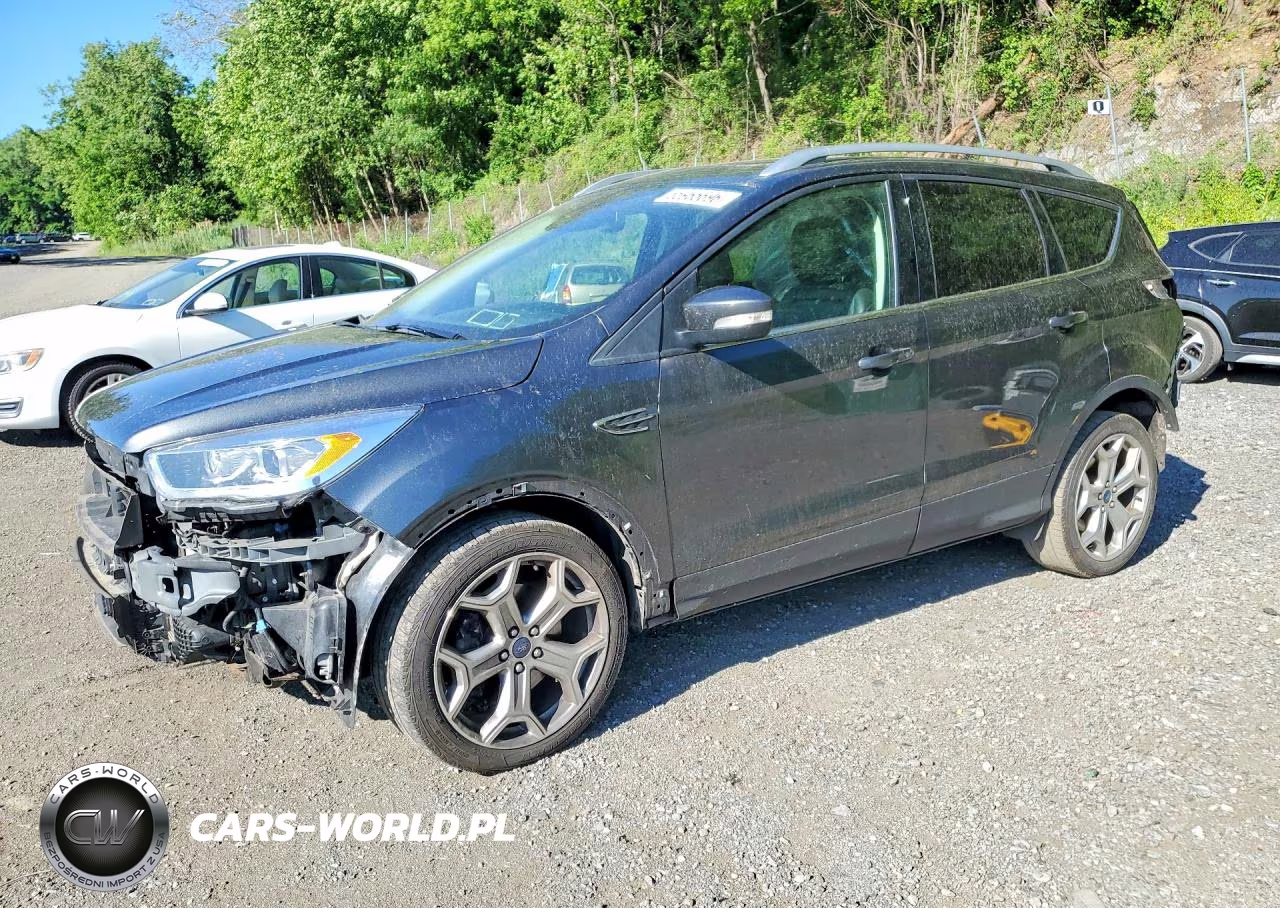 2019 Ford Escape Titanium – zdjęcie 1 z 14