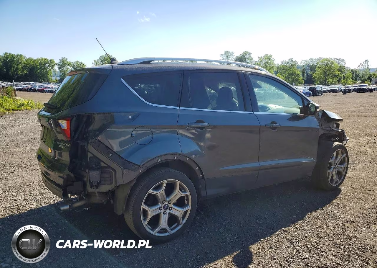 2019 Ford Escape Titanium VIN:1FMCU9J97KUB82564 - 3