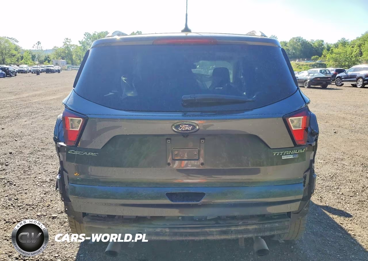 2019 Ford Escape Titanium VIN:1FMCU9J97KUB82564 - 6