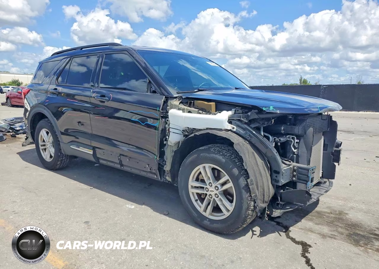 2020 Ford Explorer Xlt VIN:1FMSK8DH4LGA24908 - 4