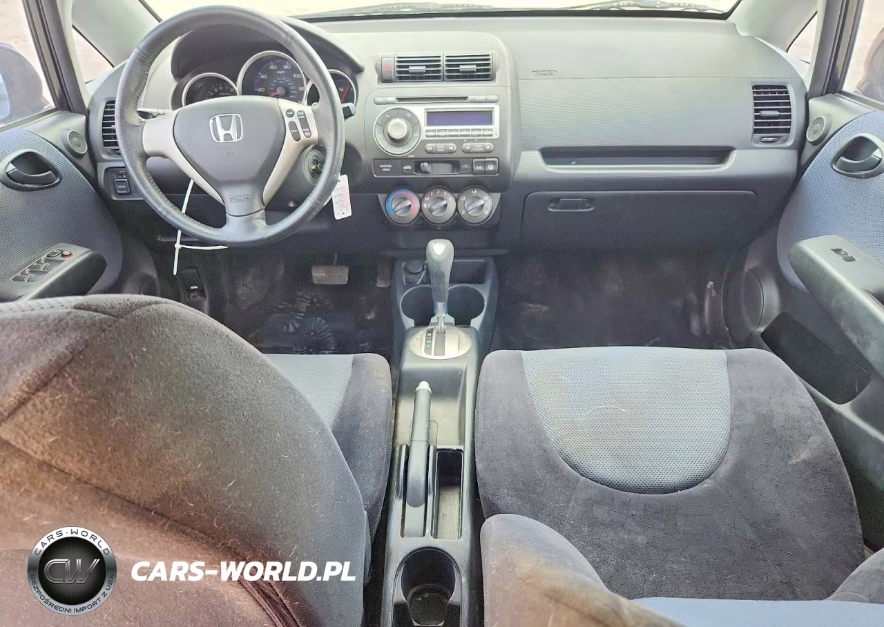 2007 Honda Fit S VIN:JHMGD386X7S051015 - 8