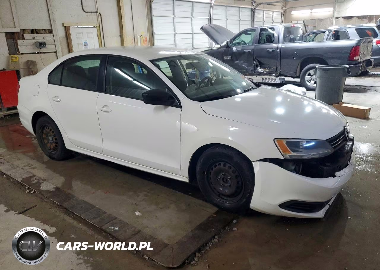 2013 Volkswagen Jetta Base VIN:3VW2K7AJ1DM203496 - 4