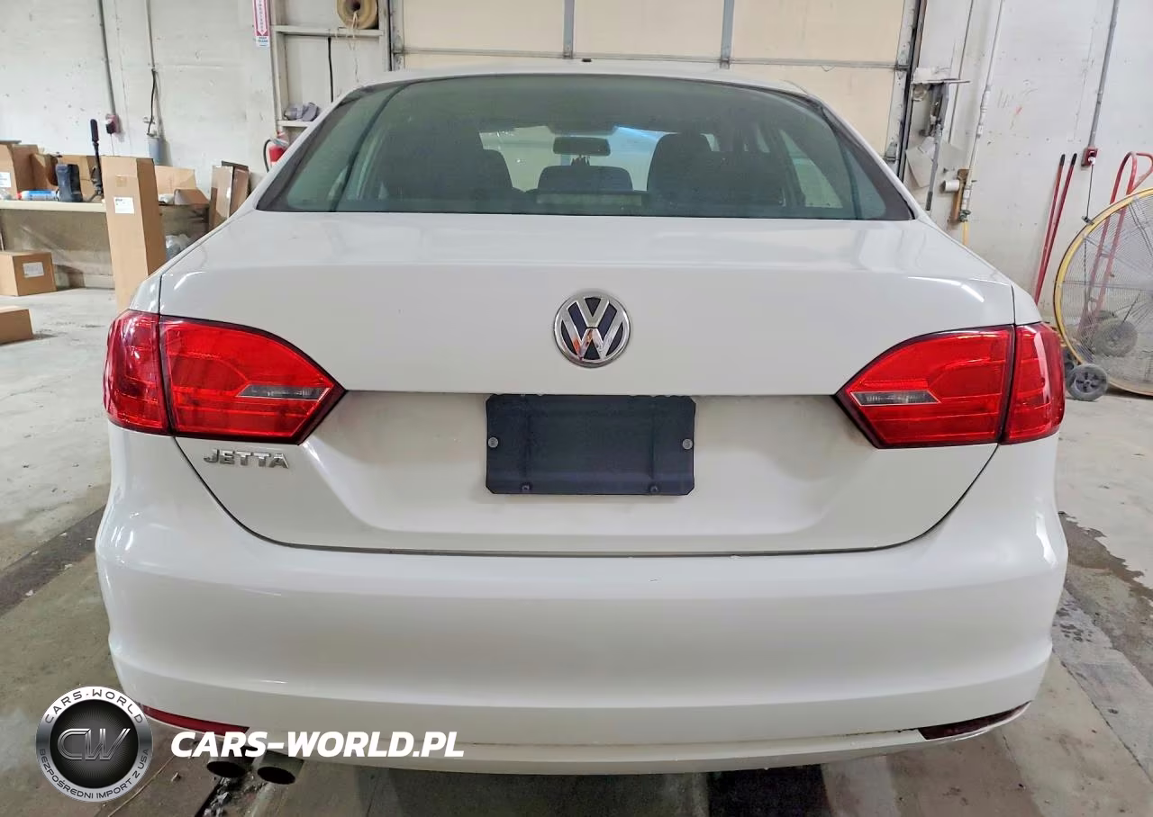 2013 Volkswagen Jetta Base VIN:3VW2K7AJ1DM203496 - 6