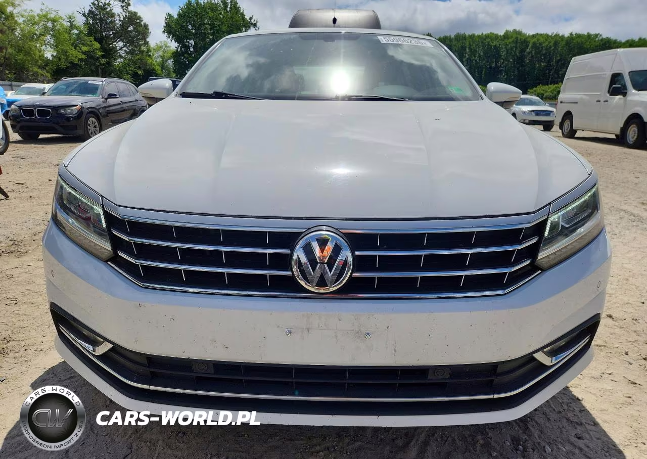 2017 Volkswagen Passat Se VIN:1VWGT7A38HC036811 - 5