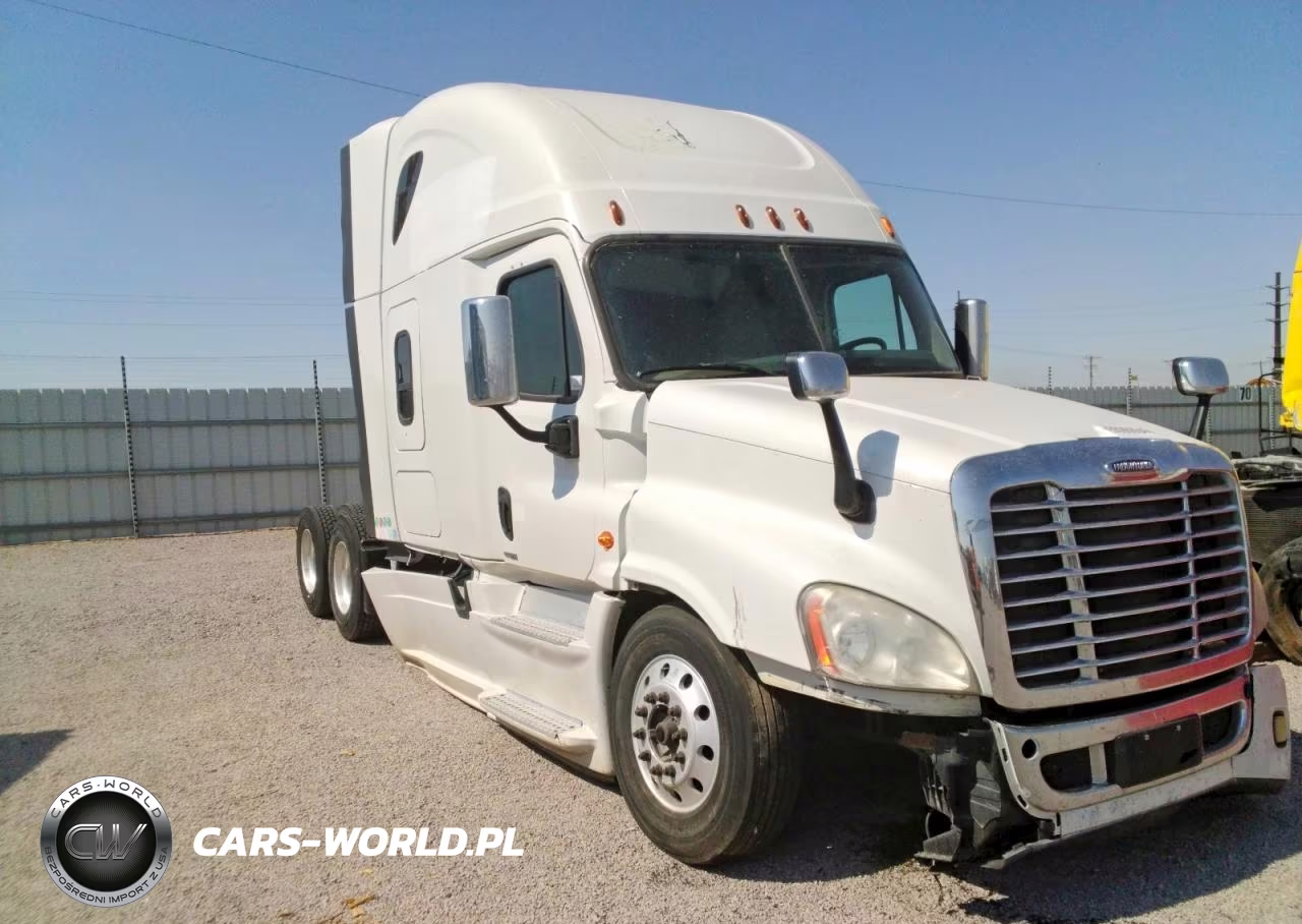 2015 Freightliner Cascadia Semi Truck – zdjęcie 1 z 10