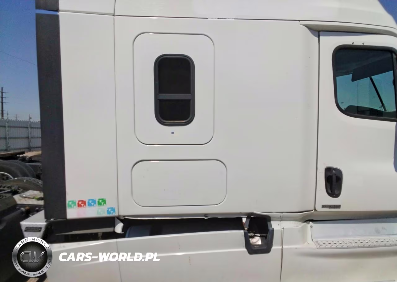 2015 Freightliner Cascadia Semi Truck VIN:3AKJGLD50FSGH8080 - 6