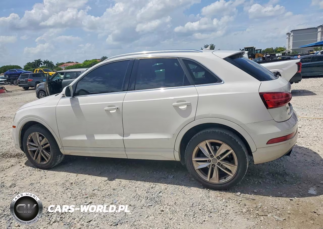 2016 Audi Q3 Premium Plus VIN:WA1EFCFS8GR022262 - 2