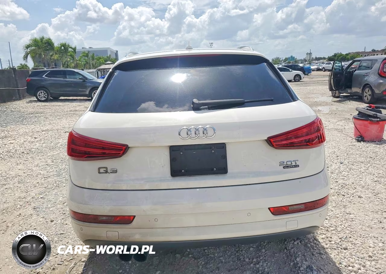 2016 Audi Q3 Premium Plus VIN:WA1EFCFS8GR022262 - 6