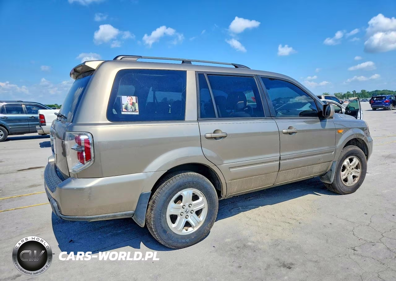 2008 Honda Pilot Vp VIN:5FNYF282X8B003861 - 3