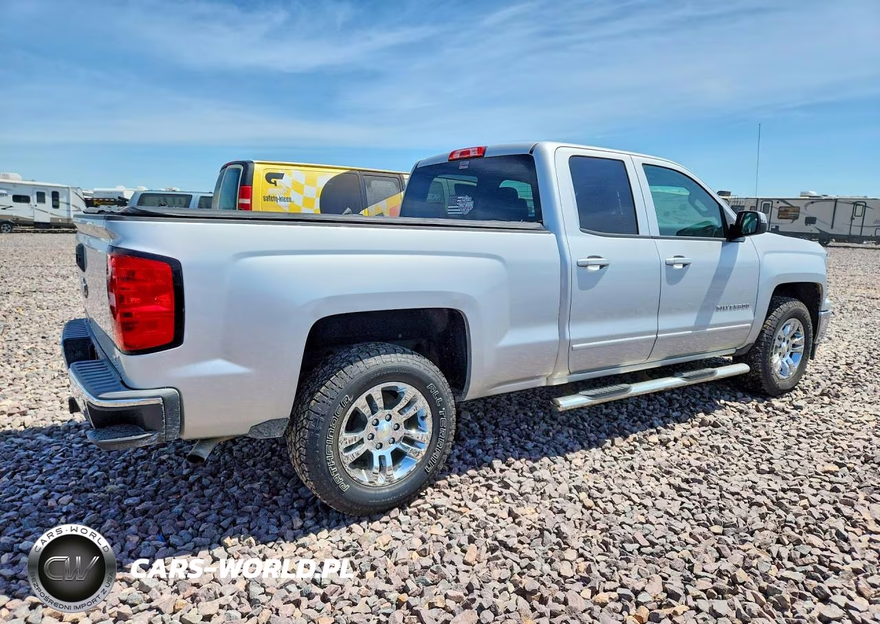 2015 Chevrolet Silverado C1500 Lt VIN:1GCRCREC7FZ311970 - 3