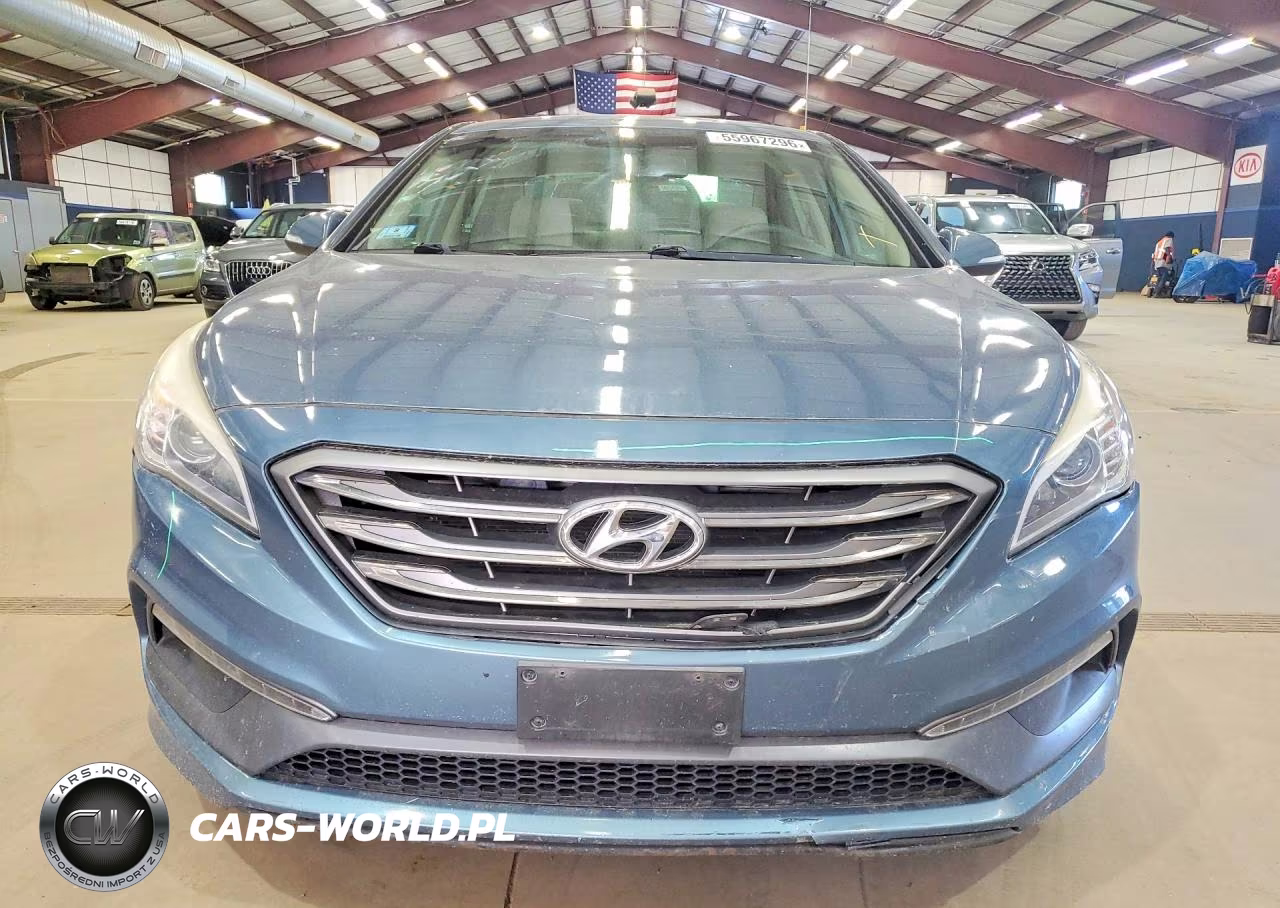 2015 Hyundai Sonata Sport VIN:5NPE34AF2FH221621 - 5
