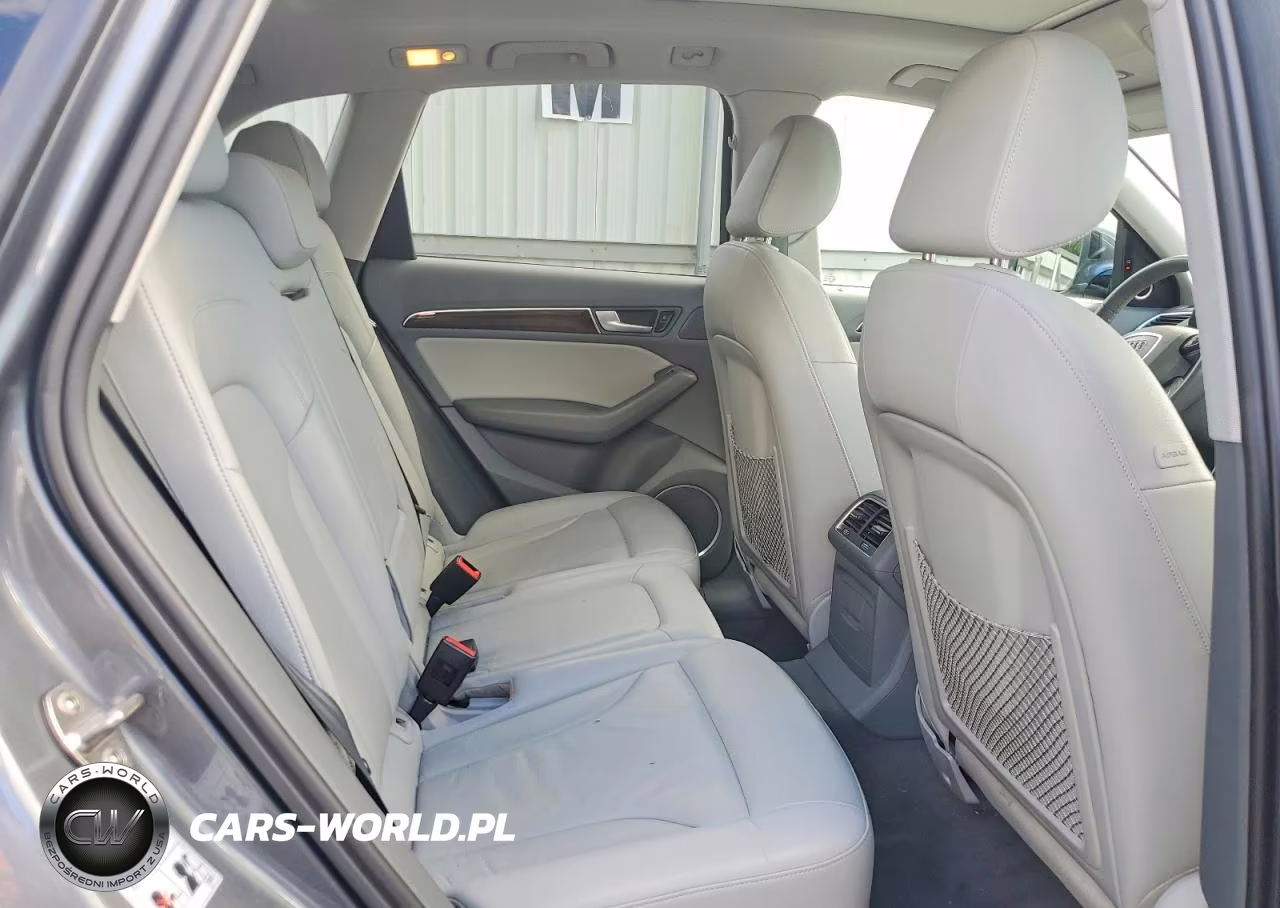 2016 Audi Q5 Premium Plus VIN:WA1L2AFP9GA118984 - 11