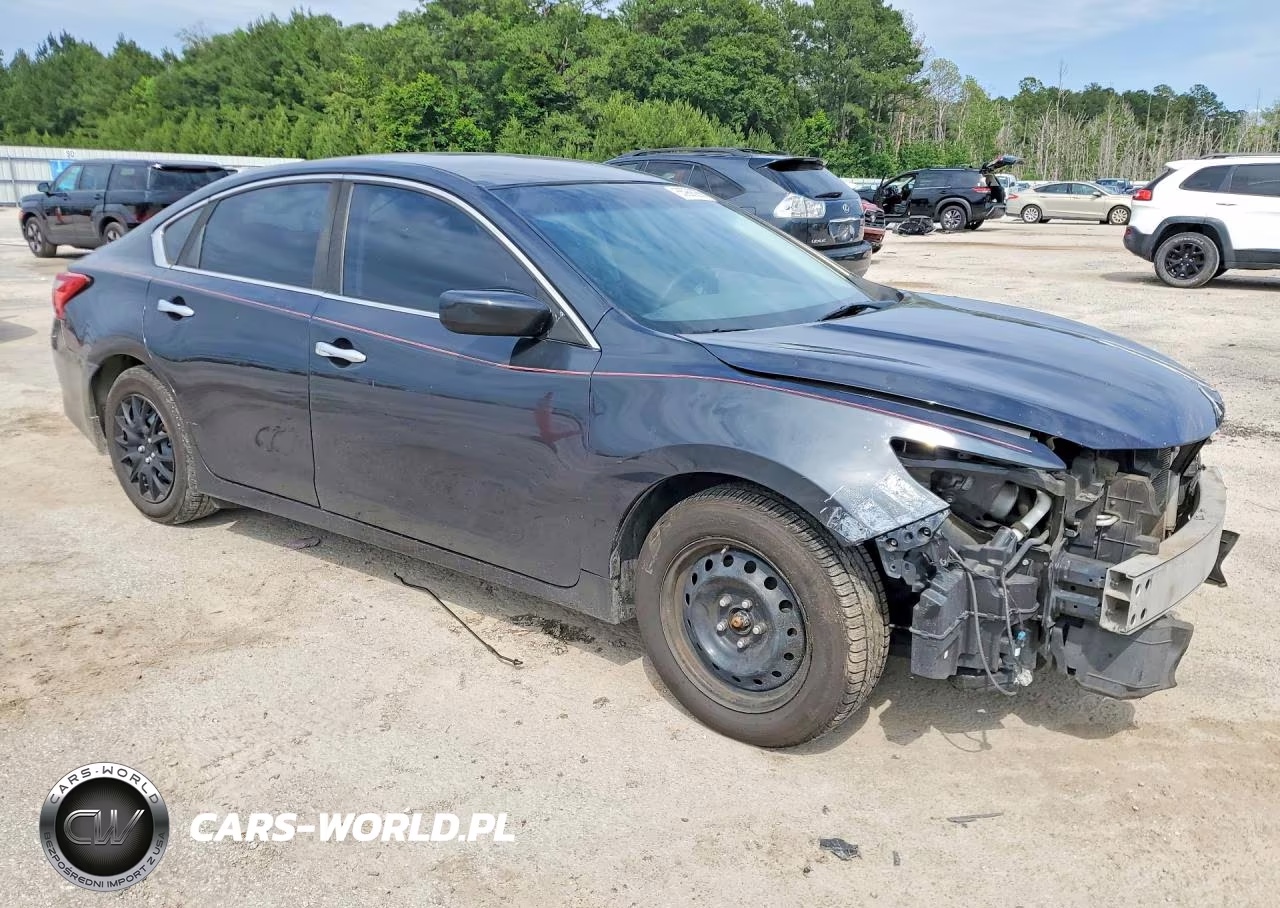 2017 Nissan Altima 2.5 S VIN:1N4AL3AP8HN361814 - 4