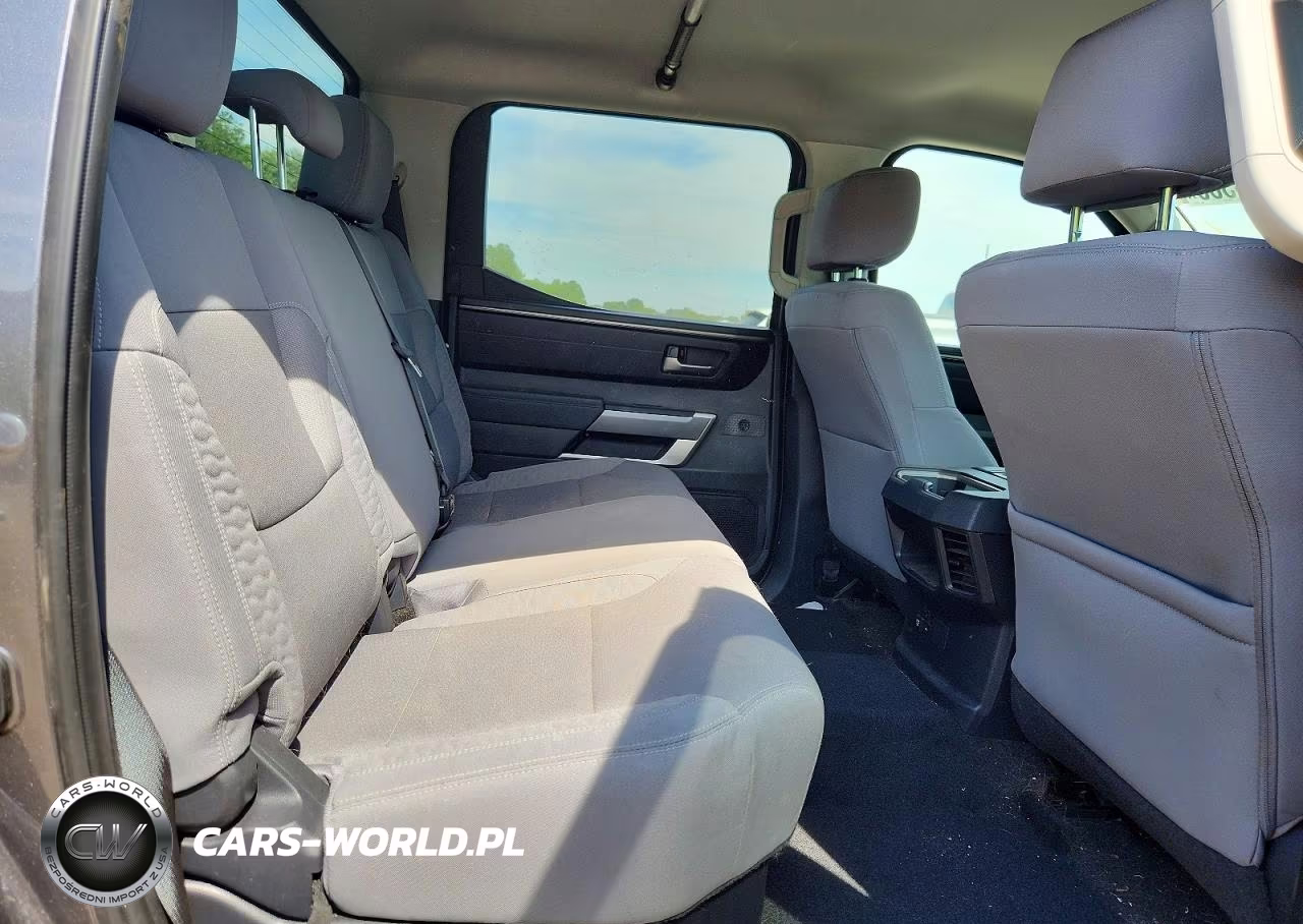 2024 Toyota Tundra Sr5 VIN:5TFLA5DB9RX223628 - 10