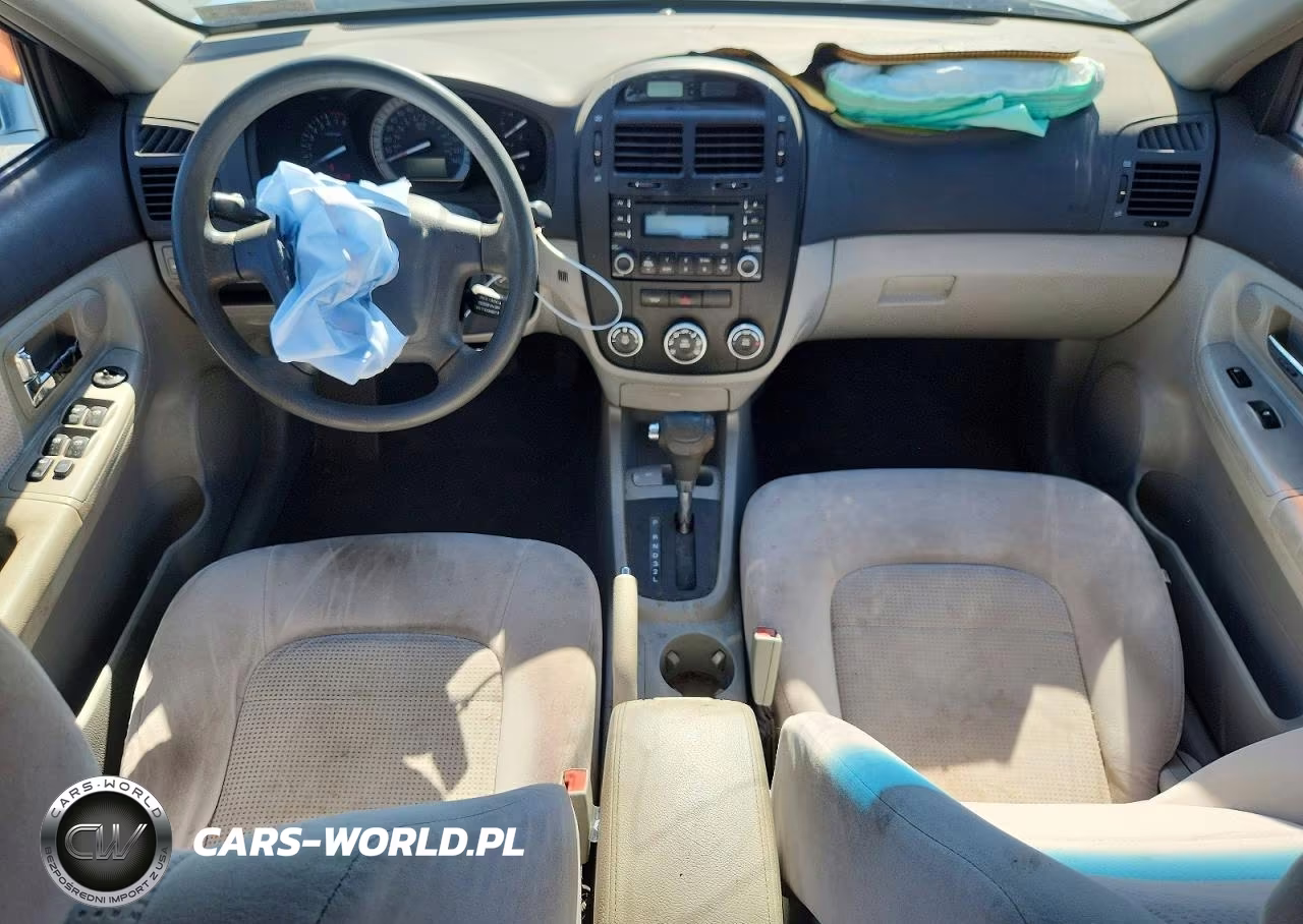 2007 Kia Spectra VIN:KNAFE121X75474510 - 8