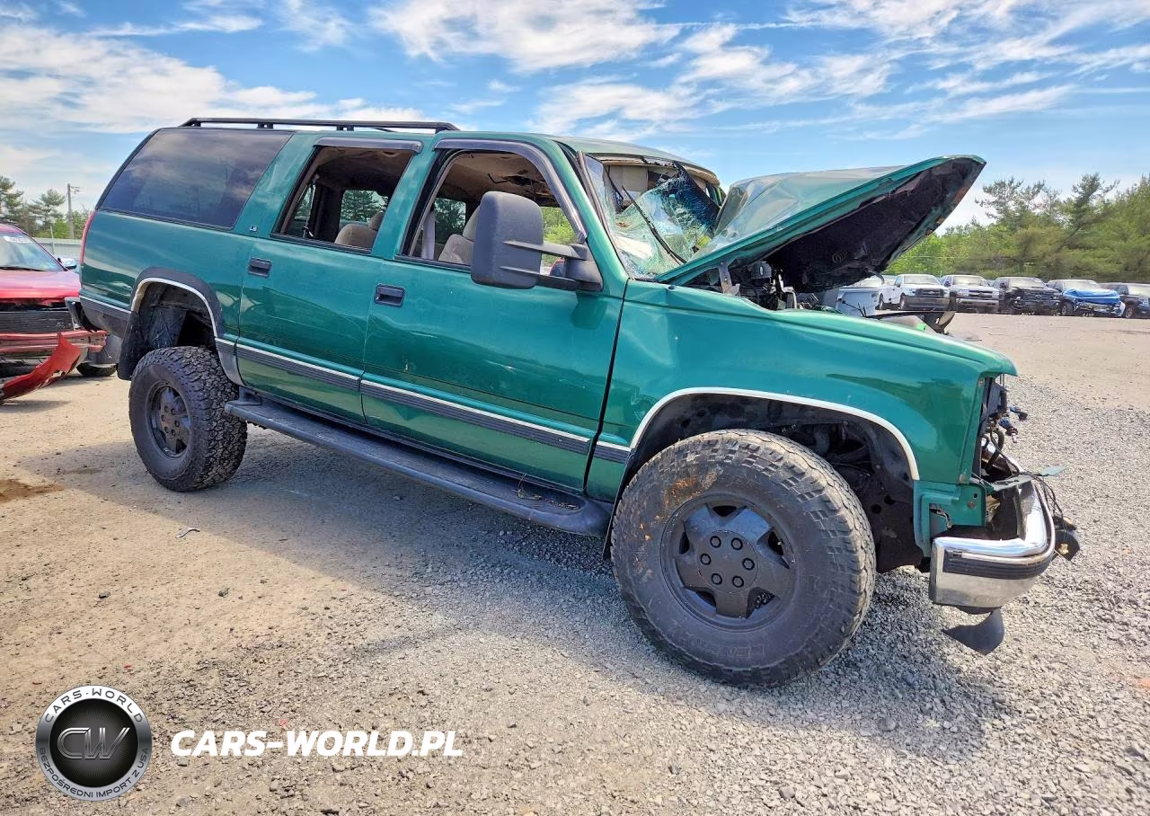 1999 Chevrolet Suburban K1500 VIN:3GNFK16R2XG199002 - 4