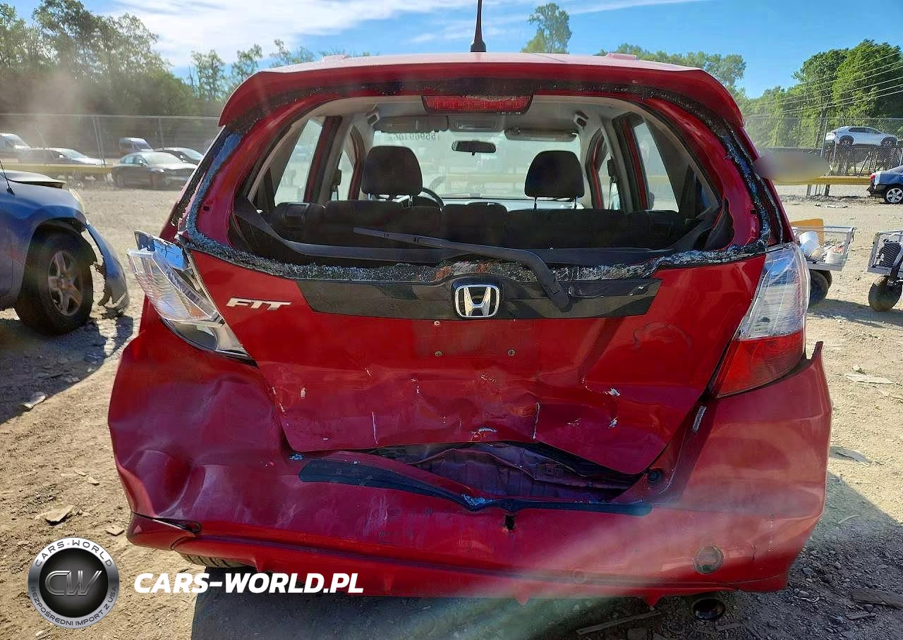 2012 Honda Fit Sport VIN:JHMGE8H50CC019163 - 6
