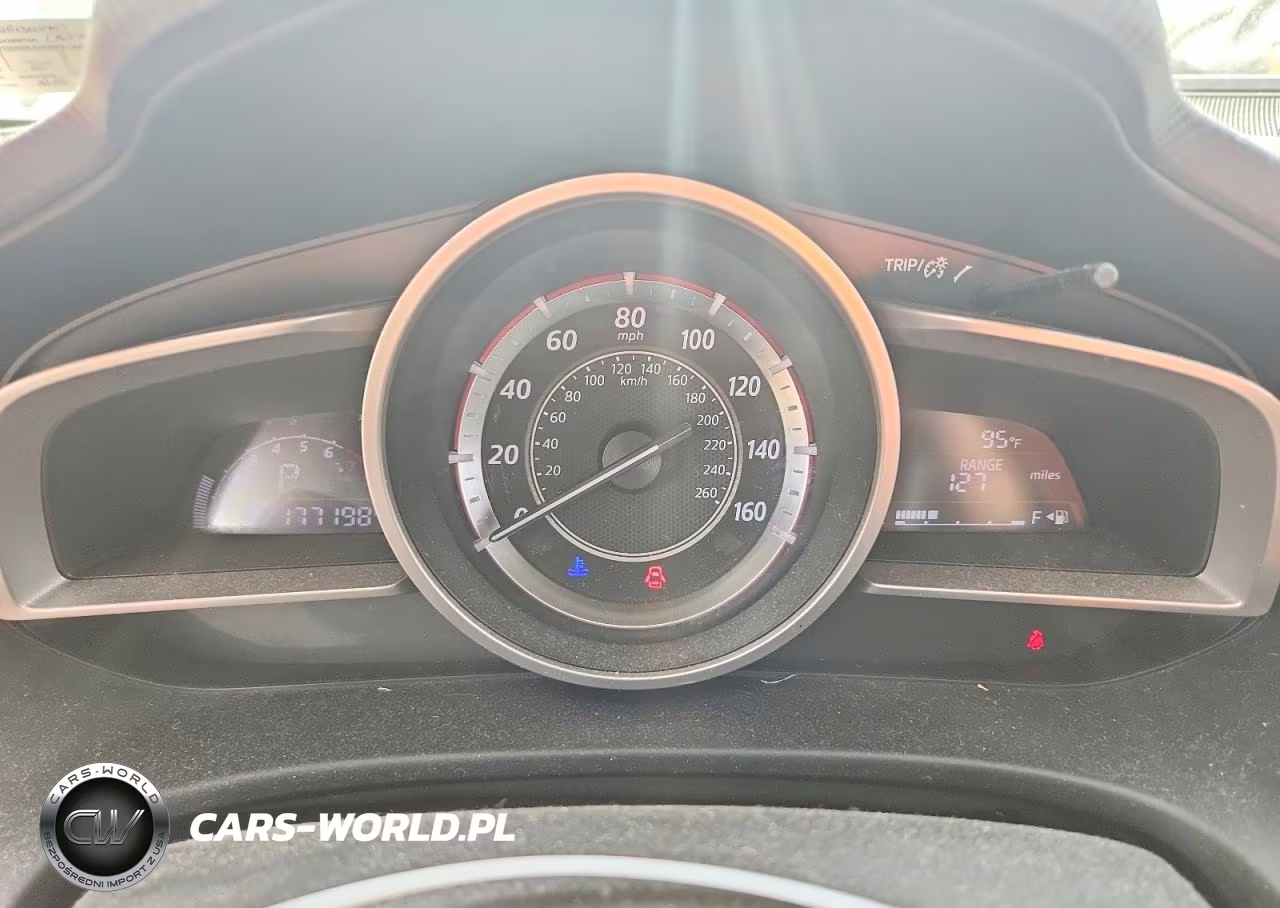 2016 Mazda 3 Sport VIN:JM1BM1K72G1302407 - 9