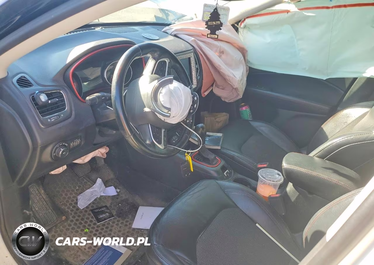 2018 Jeep Compass Trailhawk VIN:3C4NJDDB5JT451256 - 8