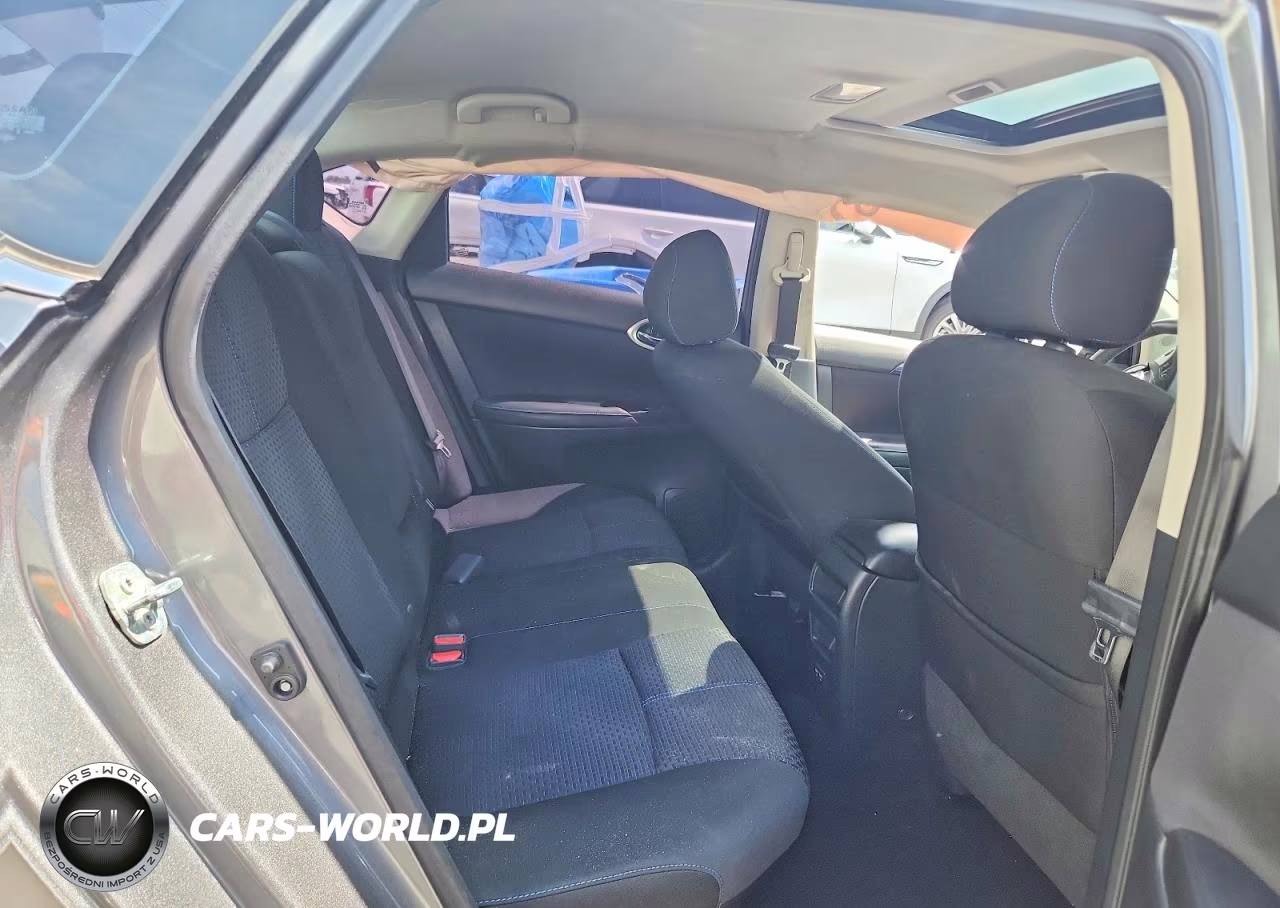 2018 Nissan Sentra Sr Turbo VIN:3N1CB7AP5JY210809 - 10