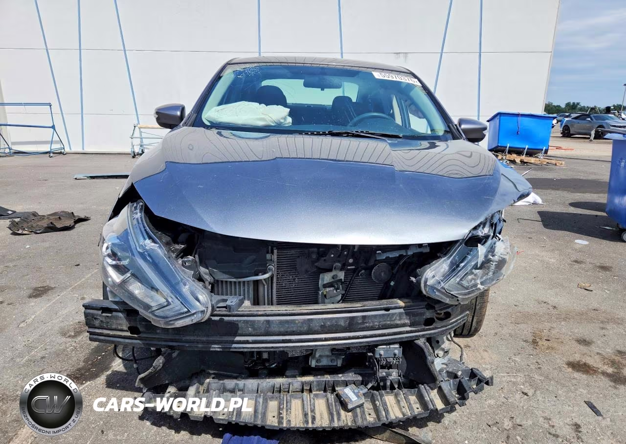 2018 Nissan Sentra Sr Turbo VIN:3N1CB7AP5JY210809 - 5