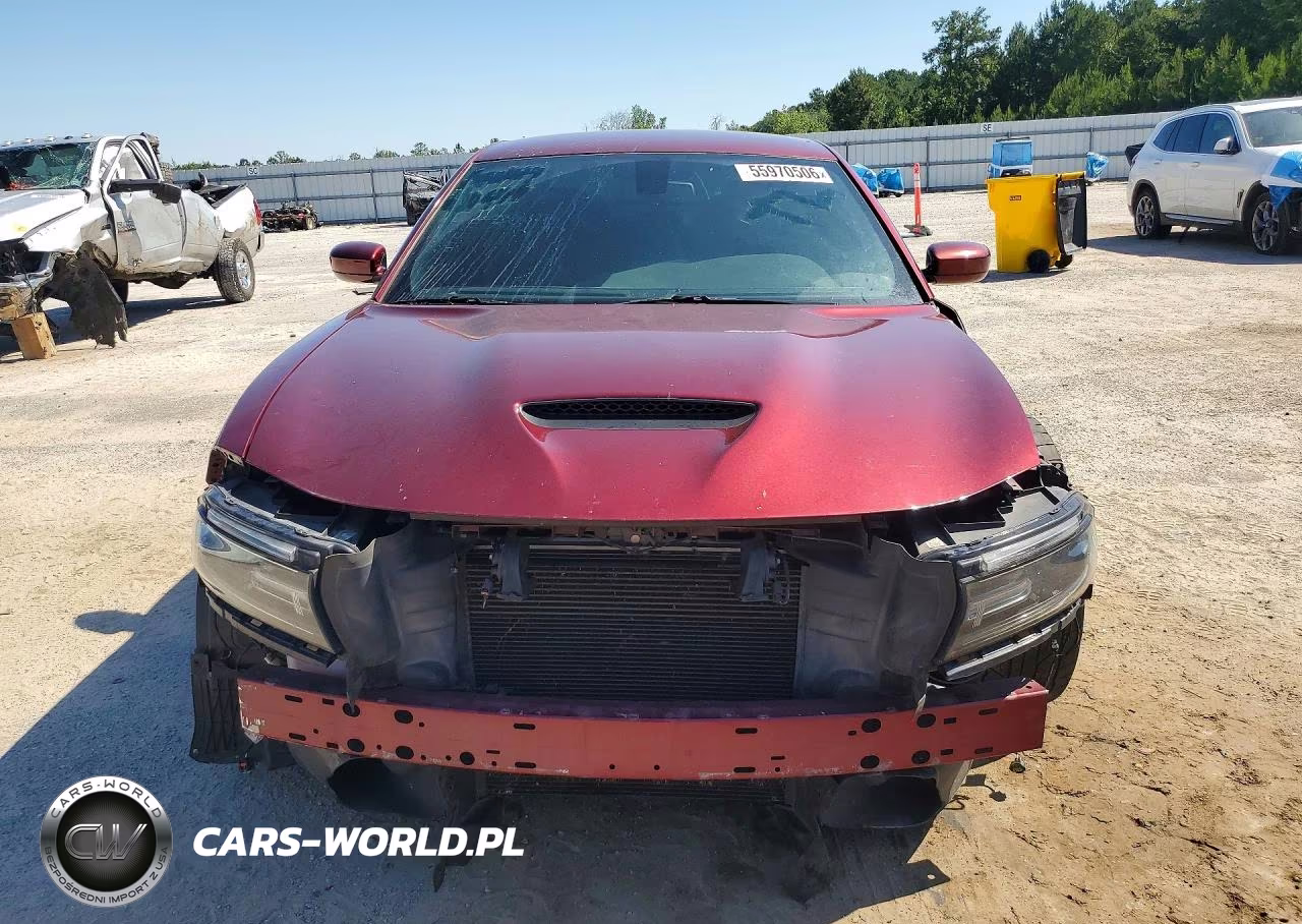 2019 Dodge Charger Scat Pack VIN:2C3CDXGJ2KH598412 - 5