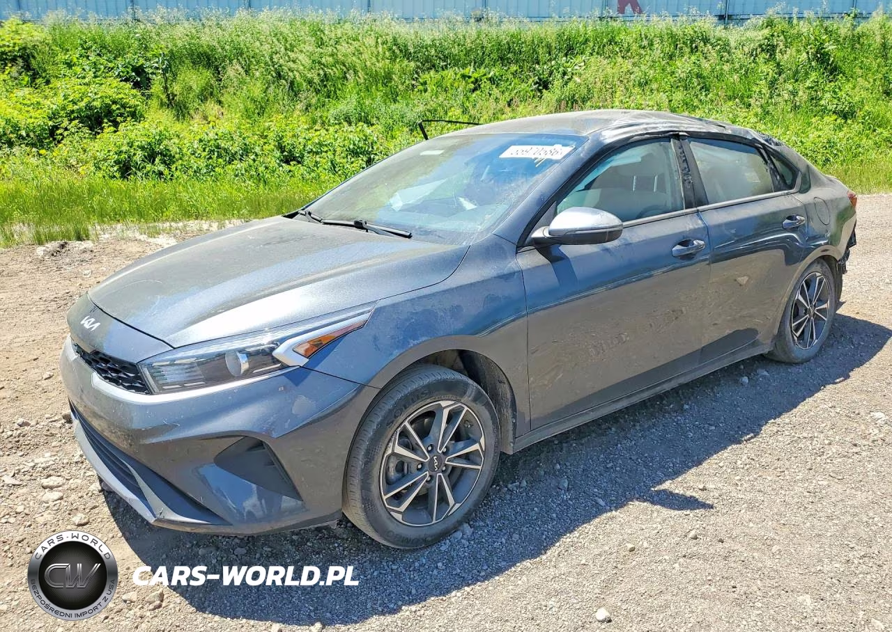 2023 Kia Forte Lxs VIN:3KPF24AD6PE580420 - 1