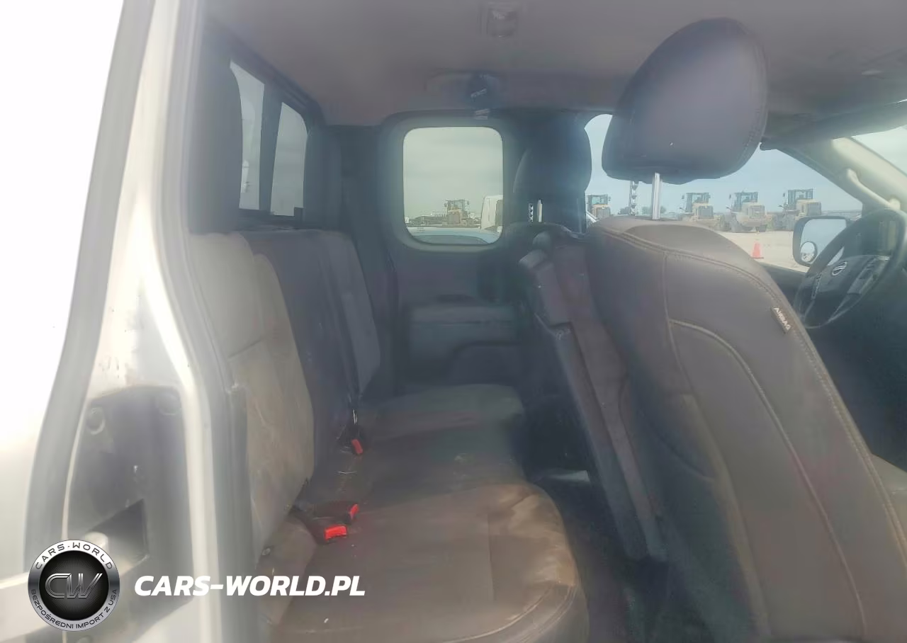 2018 Nissan Titan Xd S VIN:1N6AA1C32JN506699 - 10