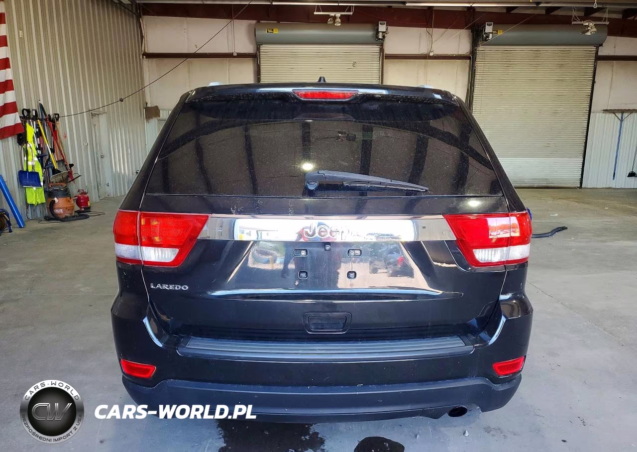 2011 Jeep Grand Cherokee Laredo VIN:1J4RS4GGXBC577867 - 6