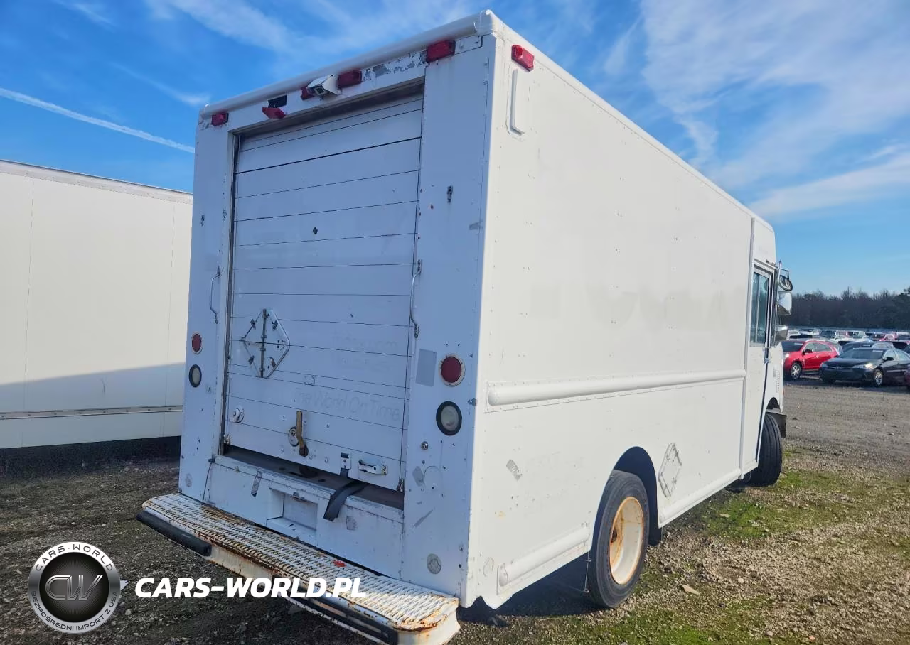 2006 Freightliner Mt45 Chassis Delivery Truck VIN:4UZACCCP36CW72904 - 3