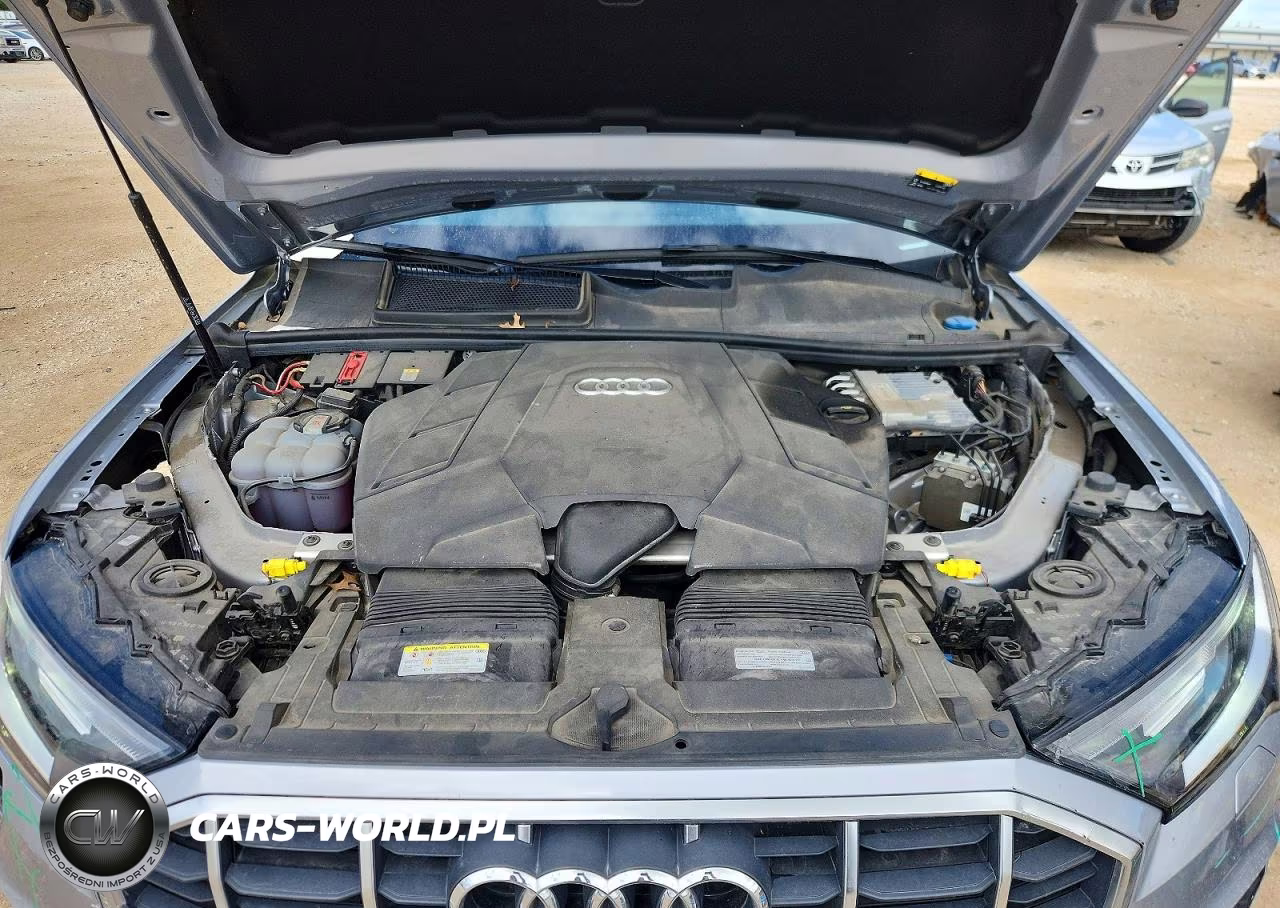 2021 Audi Q7 Premium Plus VIN:WA1LXAF76MD030826 - 12
