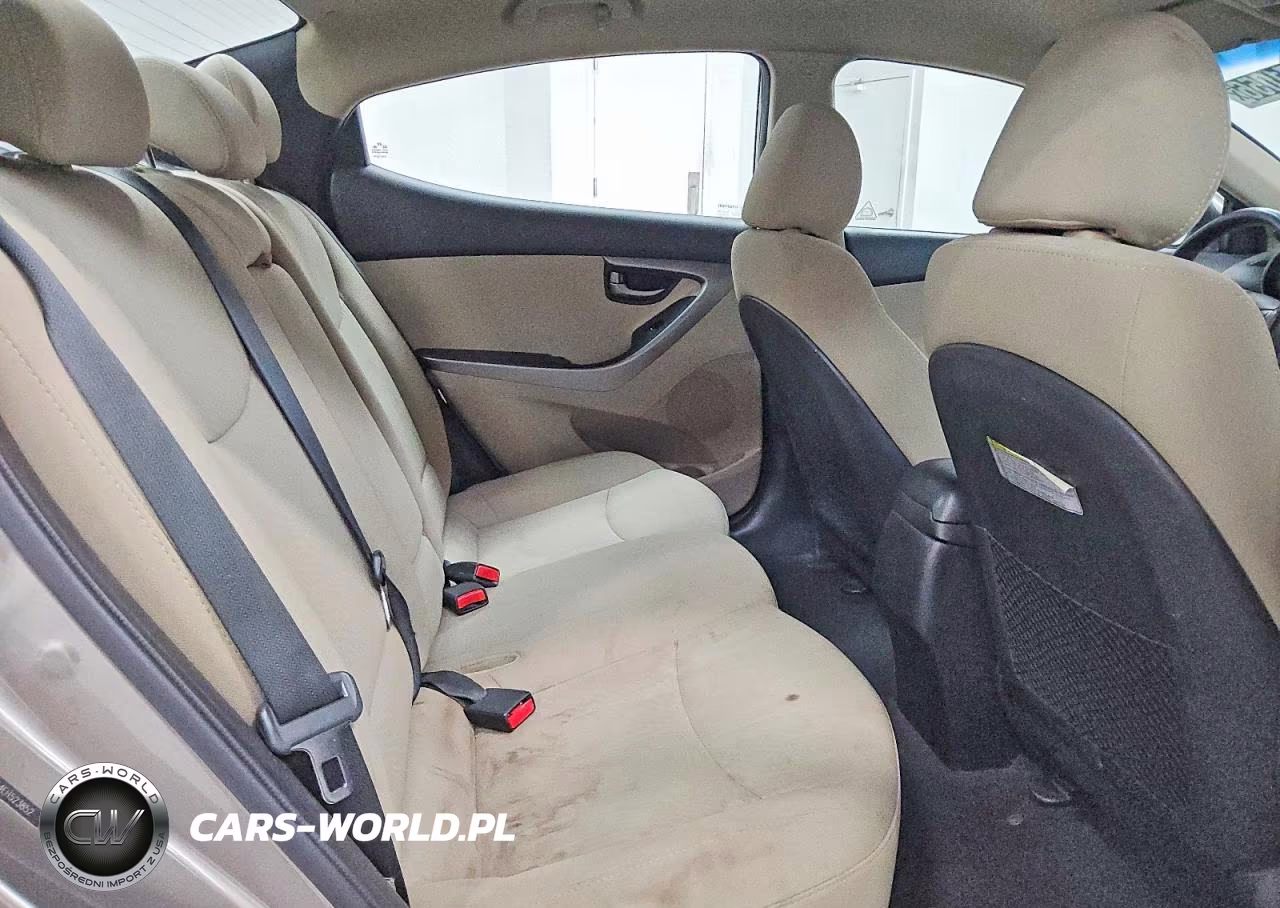 2014 Hyundai Elantra Se VIN:5NPDH4AE4EH523852 - 10