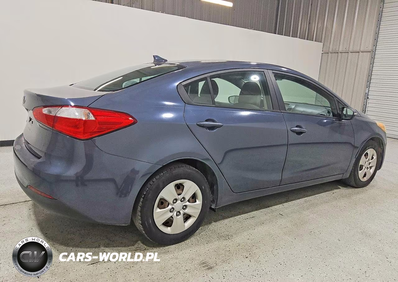 2016 Kia Forte Lx VIN:KNAFX4A63G5553042 - 3