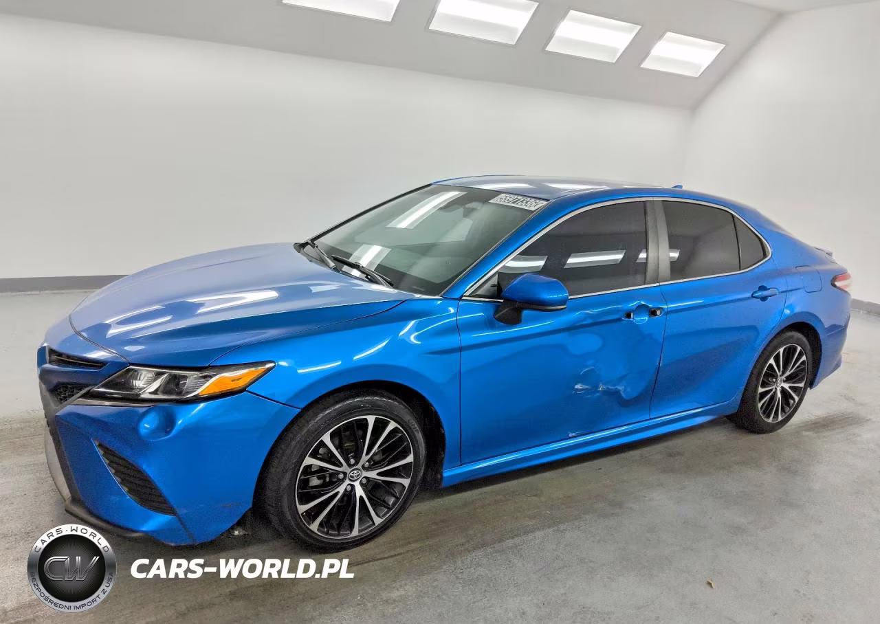 2020 Toyota Camry Se